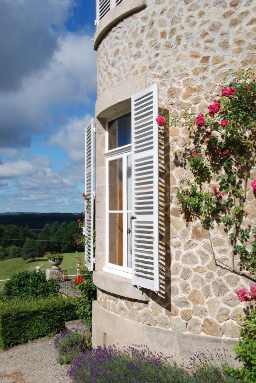 Chateau Le Mialaret Neuvic  Екстериор снимка