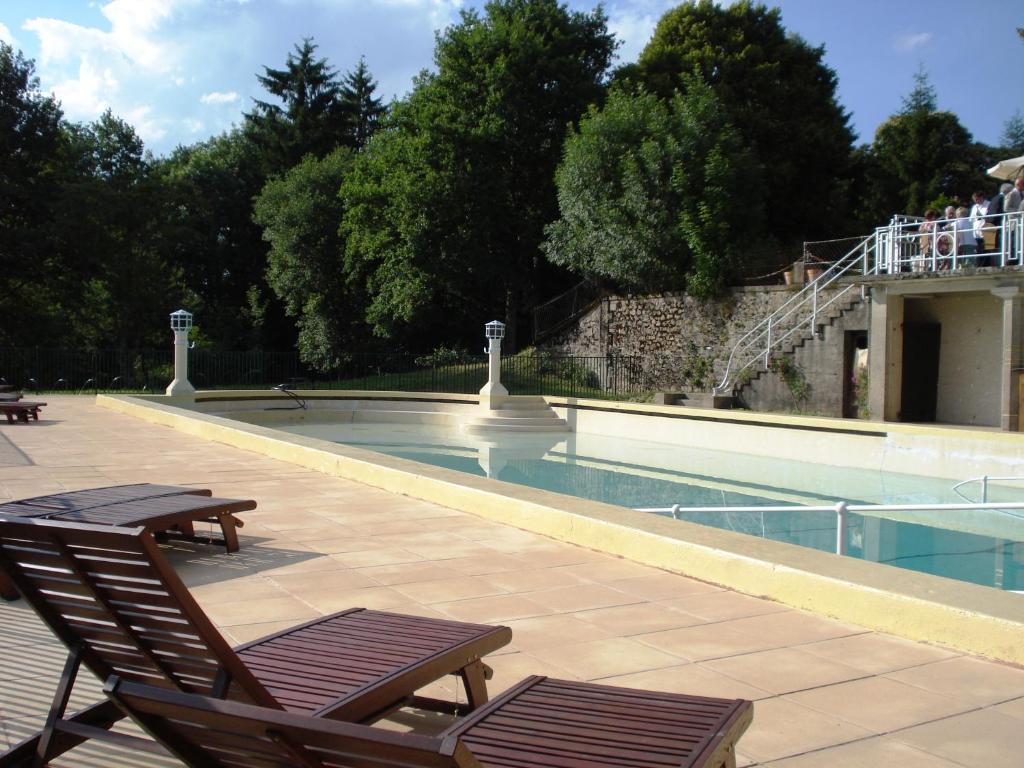 Chateau Le Mialaret Neuvic  Екстериор снимка